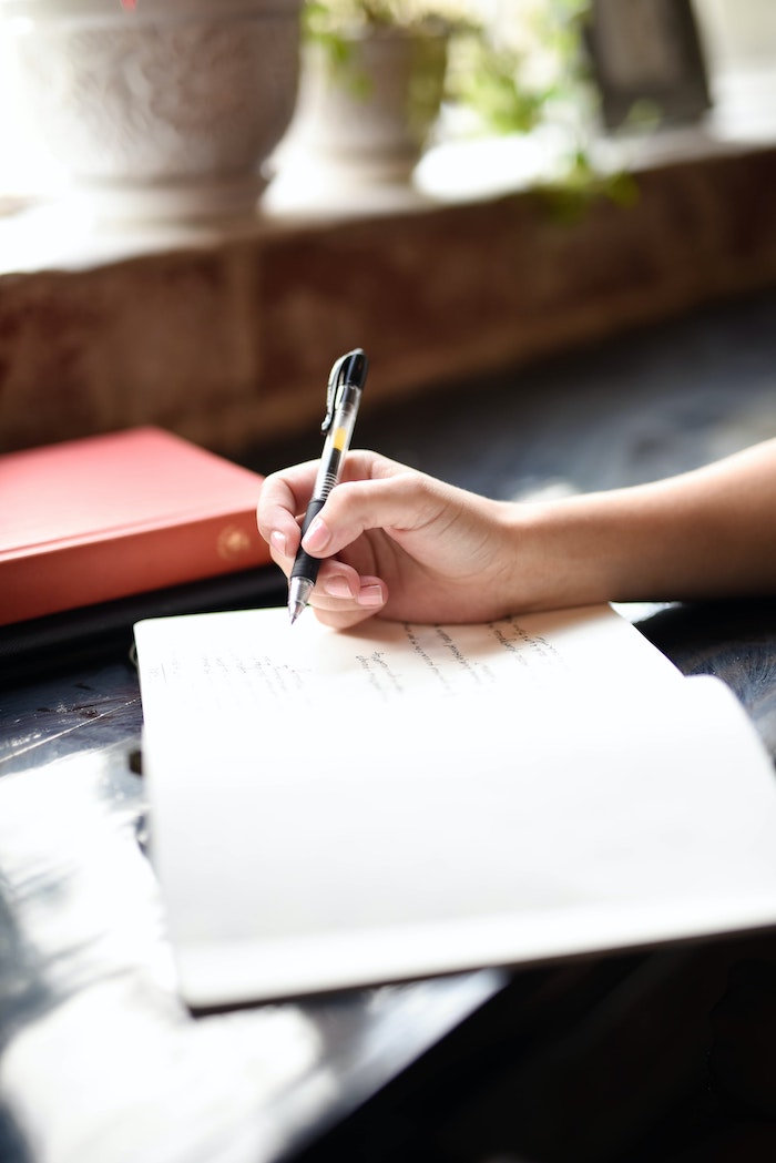 Seminario de escritura online: La palabra presente